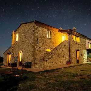  Vakantieboerderij Poggio Monte